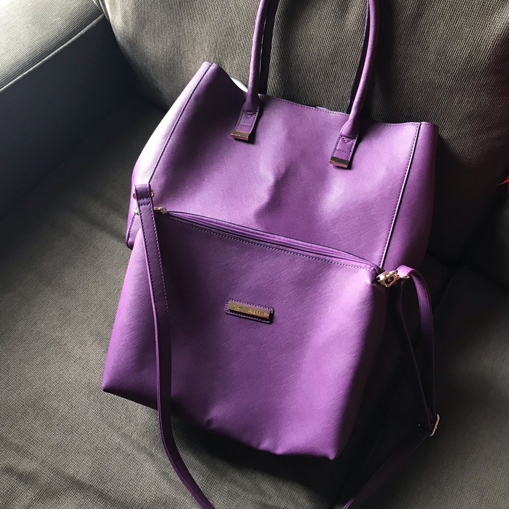 Gail Labelle handbags (set of 2)